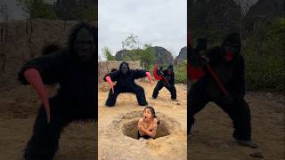 2 Ferocious Gorilla Monsters Attack The Beautiful Brave Girl [upl. by Mara]