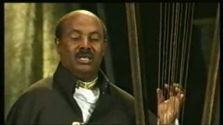 Alemu Aga quotBesmeab  Abatachin Hoyquot playing the Begenna the Harp of David from Ethiopia [upl. by Anelle149]