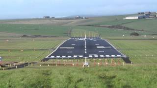 What a spectacular landing Flybe SAAB 340 landing at Kirkwall Airport Orkney [upl. by Mayberry854]