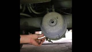 How To Inspect a Brake Chamber [upl. by Rialb]