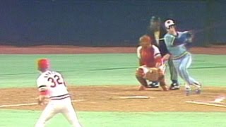 WS1982 Gm1 Paul Molitor gets his fifth hit of game [upl. by Lindley]