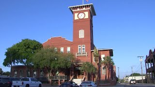 Tour the only cigar factory in Ybor City that still handrolls cigars [upl. by Barra25]