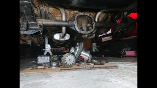 GM 75 10 Bolt Diff Rebuild [upl. by Hairahcez428]