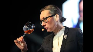 Meilleur sommelier de France  Pascaline Lepeltier 1re femme à remporter le titre [upl. by Feldstein728]