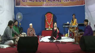 Bhagyada Lakshmi Baramma  Kannada Bhajan  Pt Bhimsen Joshi  Aarya Ambekar [upl. by Kannry]