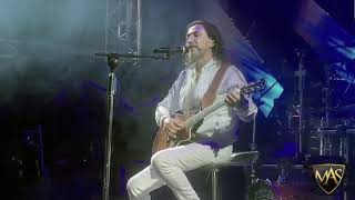 Marco Antonio Solis — A Que Me Quedo Contigo Live [upl. by Yhtuv]