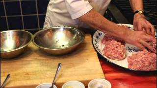 Comment faire des Saucisses maison [upl. by Notgnimer865]